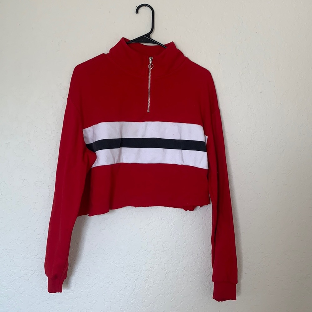 Crop top sweater